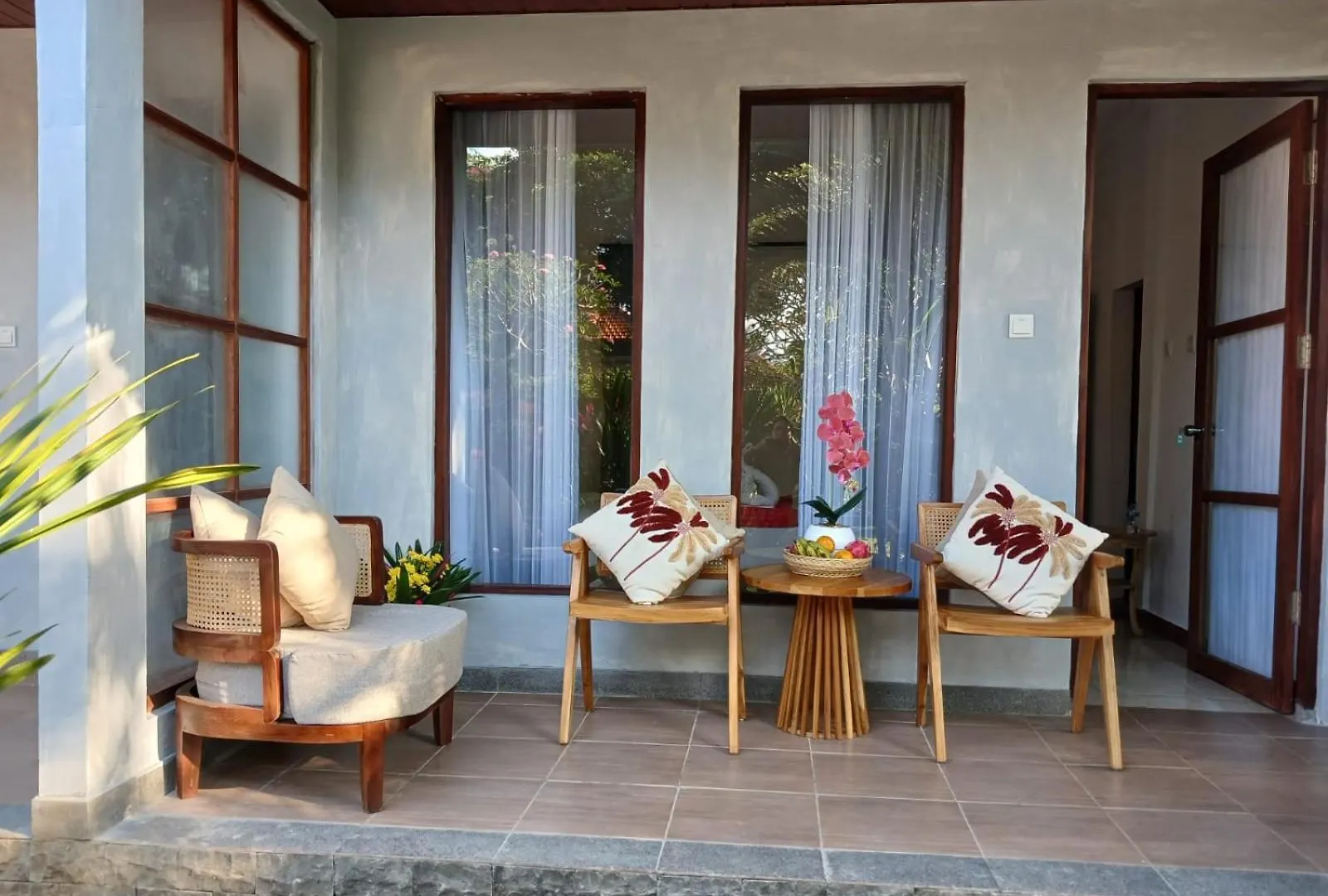 Homestay Puri Amartha Apartment Ubud